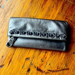 Brighton wallet